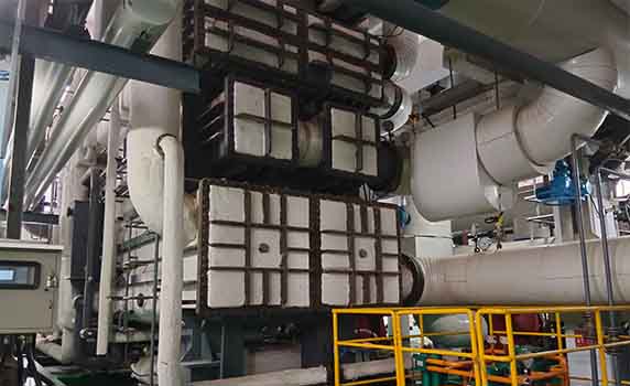 淄博开泰余热首站工程  利用热泵技术提取丙烯酸生产工艺余热，年提取余热40万焦耳.jpg